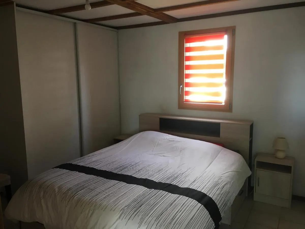Les Tonnelles Apartment Le Roc-Saint-Andre 0*,  France