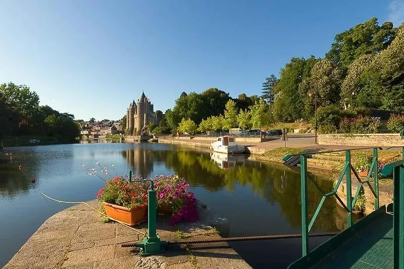 Les Tonnelles Apartment Le Roc-Saint-Andre